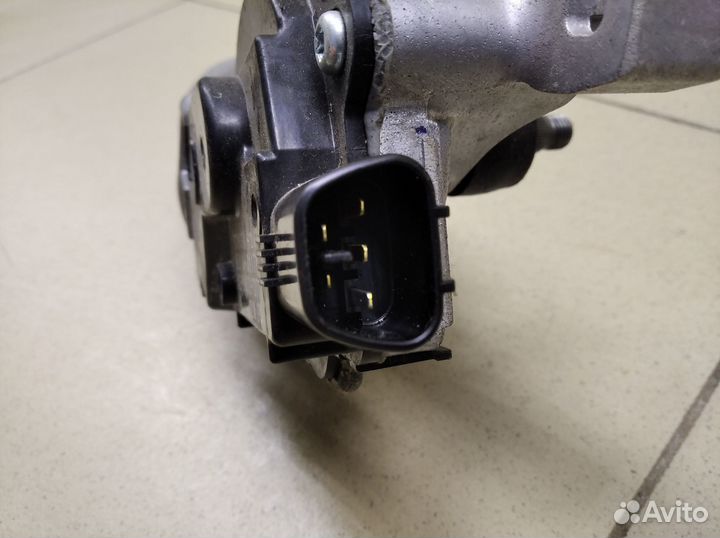 Моторчик стеклоочистителя передний Hi Lux 2015