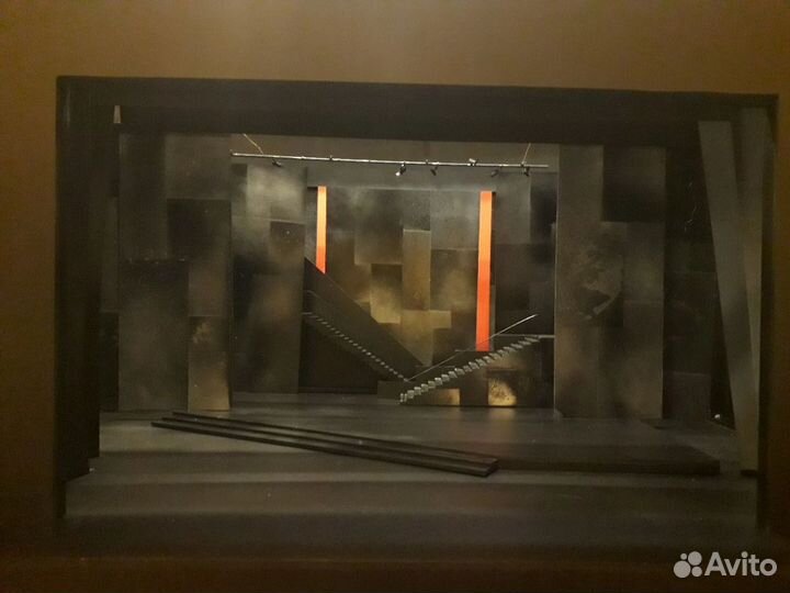 Театральные макеты, бутафория, декорации