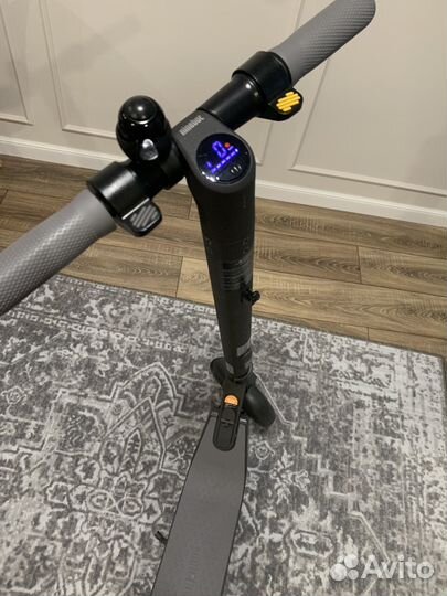 Ninebot kickscooter E22