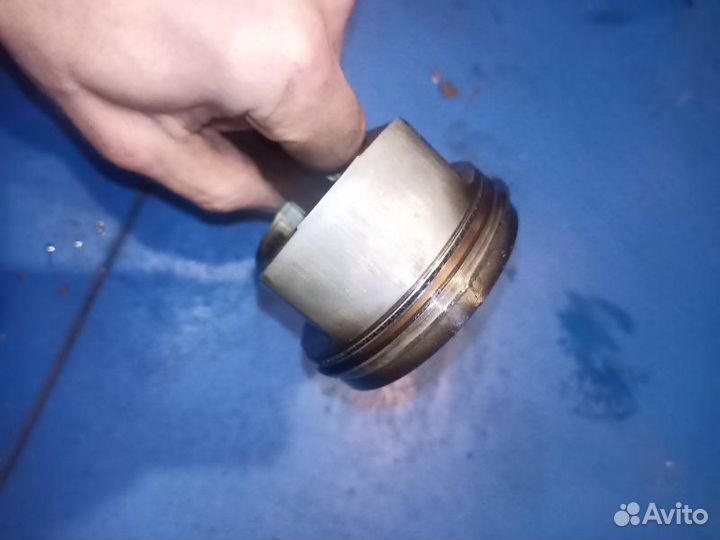 Поршень c шатуном Daihatsu Yrv M201G K3VET 2000