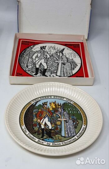 Коллекционная тарелка Wedgwood, сказки, Огниво