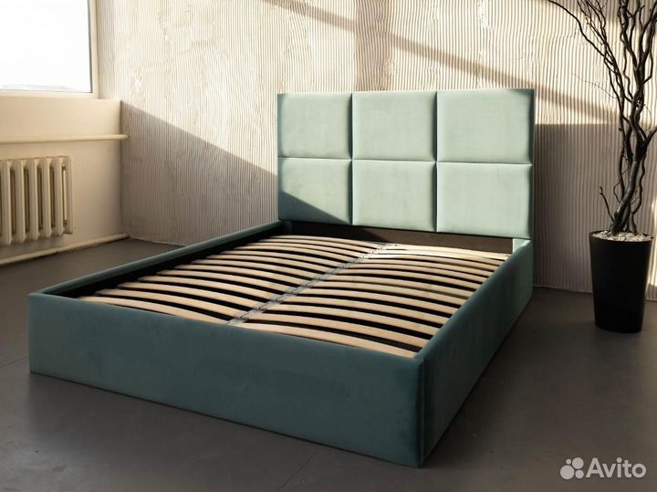 Кровать с мягким изголовьем 160 200 новая