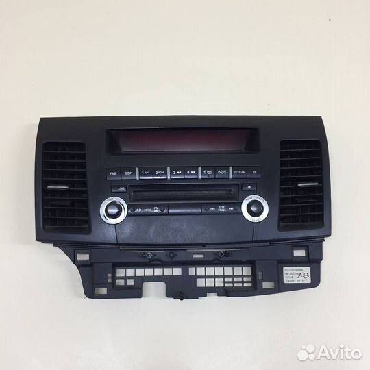 Дефлектор воздушный Mitsubishi Lancer X CX, CY 200