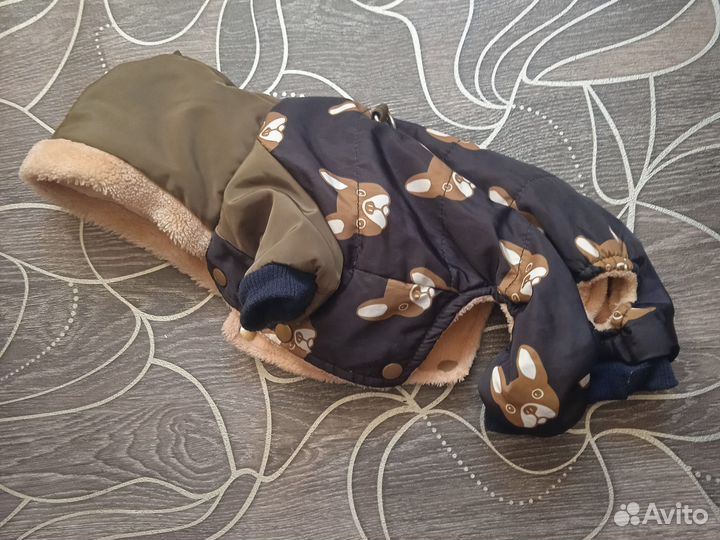 Комбинезон для маленькой собачки