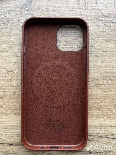 iPhone 14 leather case