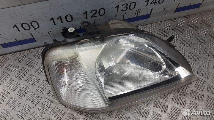 Фара правая Dacia Logan 2007