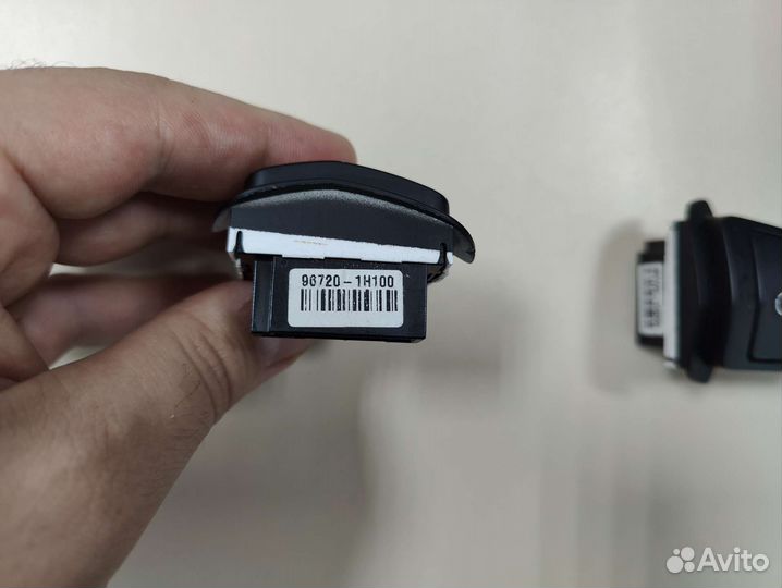 Кнопки мультимедиа в руль KIA ceed 1 ED FL