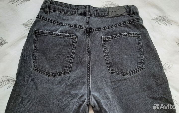 Джинсы женские