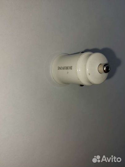 Зарядное устройство в прикуриввтель