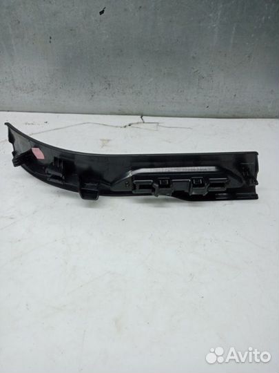 Накладка порога (внутренняя) задняя правая Bmw X6