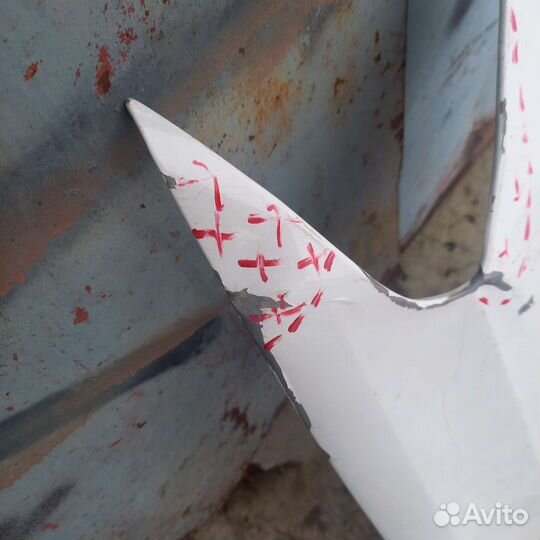 Крыло переднее правое на volkswagen polo 5