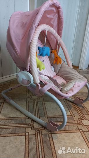 Шезлонг детский