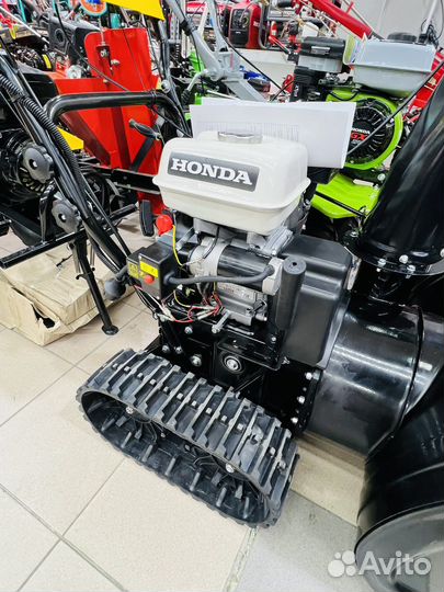 Снегоуборщик гусеничный Honda HSS GX340 13HP