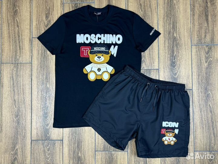 Летний спортивный костюм Moschino