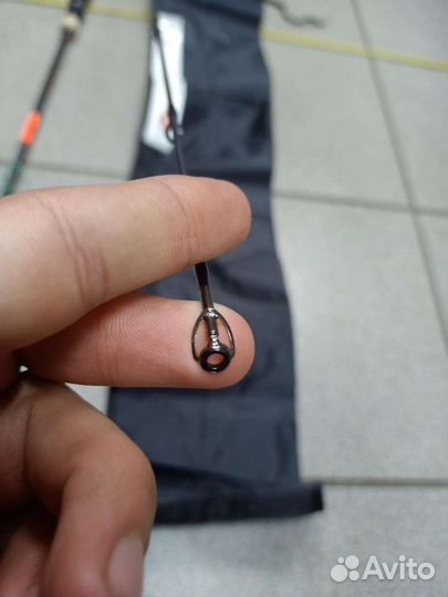 Спиннинг 15-45 гр 210 см карбон