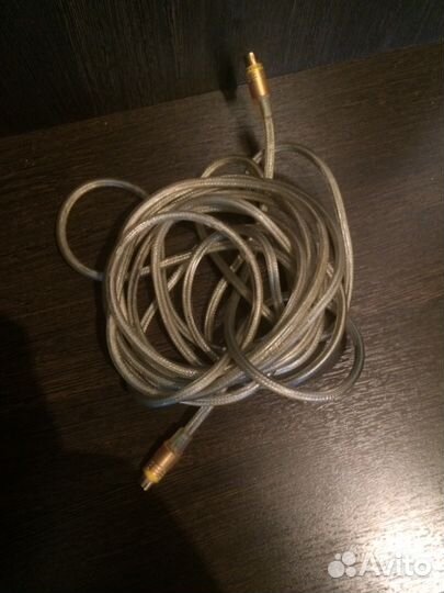 Провод для соединения телевизора и компьютера