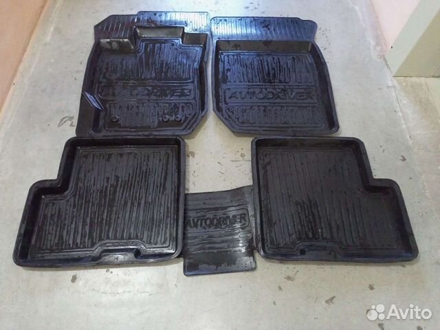 Автомобильные коврики Renault Logan