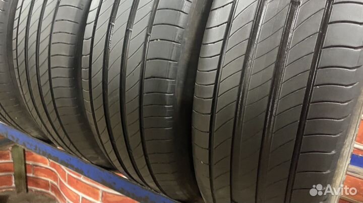 Michelin Primacy 4 215/60 R17 96V