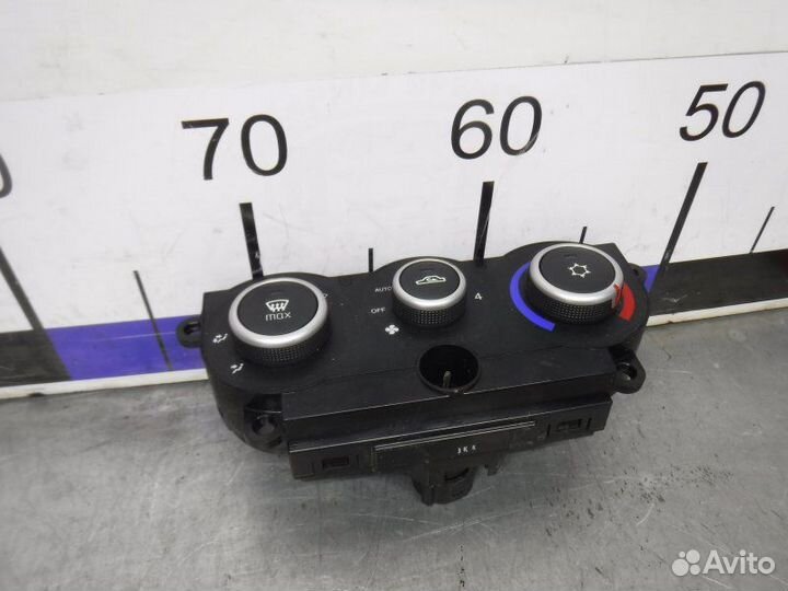 Блок управления отопителем Лада Калина 2 21127