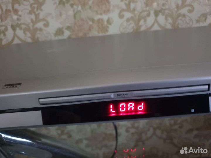 DVD плеер elta 8845 MP4