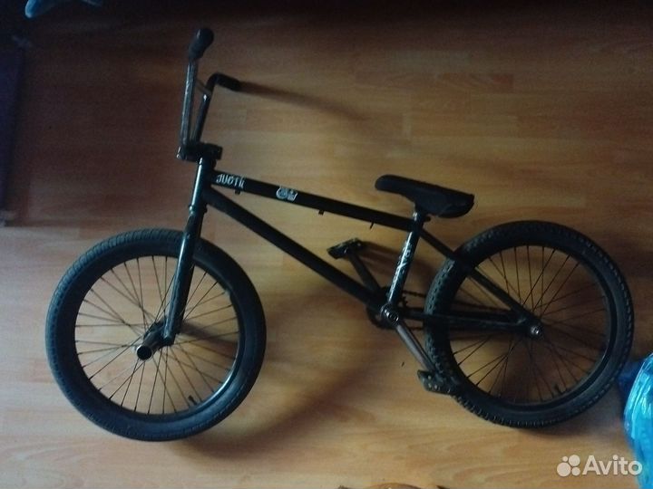 Трюковой велосипед бмх