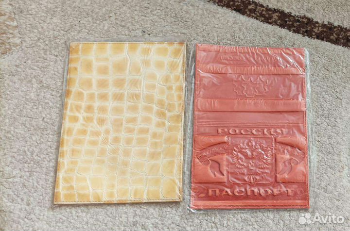 Новая кожаная обложка на паспорт