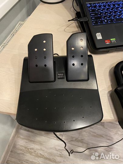 Игровой руль defender forsage drift gt новый