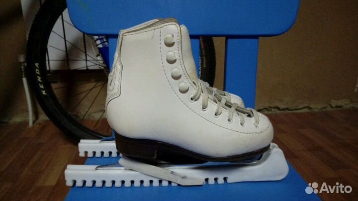 Коньки фигурные детские Wifa