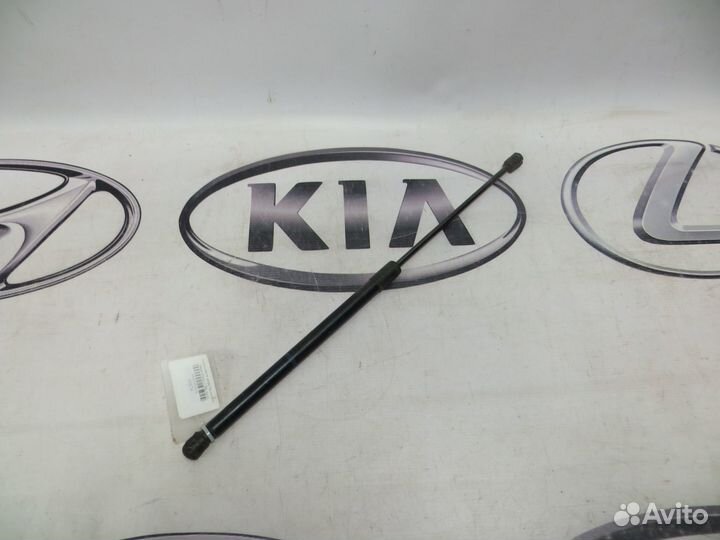 Амортизатор крышки багажника левый Mazda 3 BK