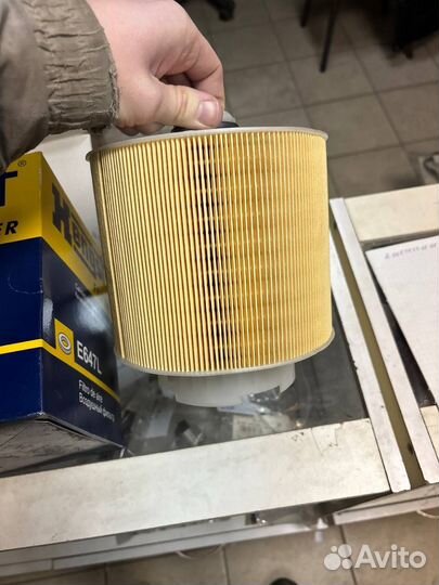 Воздушный фильтр hengst filter E647L