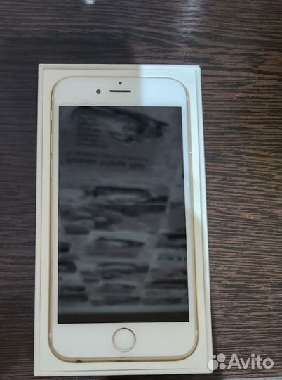 Телефон iPhone 6s