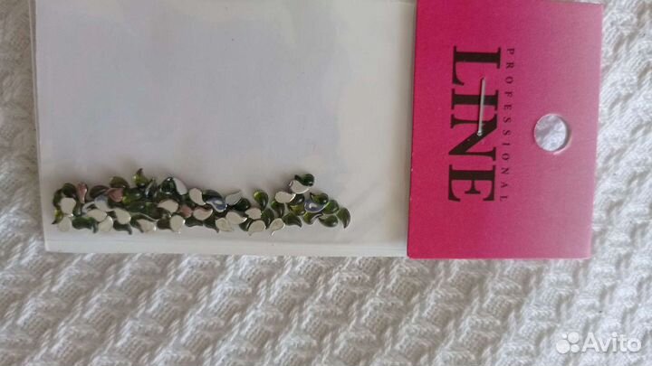 Стразы для ногтей