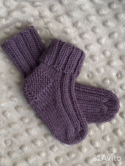 Носки и пинетки вязаные, детские