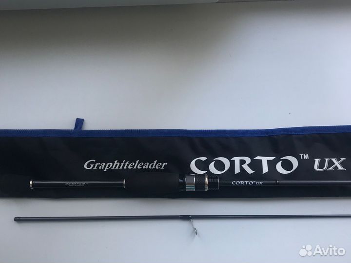 Graphiteleader 20 corto UX 612L-HS