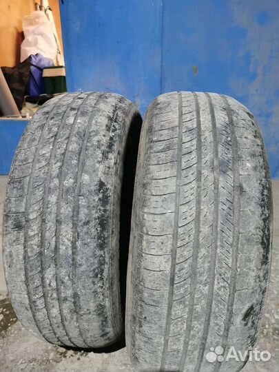 Roadstone N'Fera AU5 215/60 R16 95V