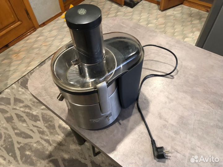 Центробежная Соковыжималка Kenwood JE810