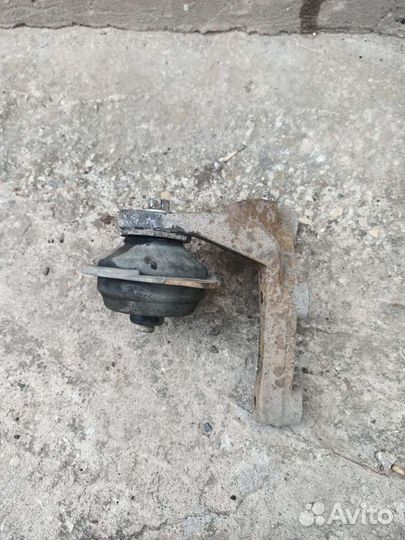 Опора двигателя (кпп) задняя Chery Very A13