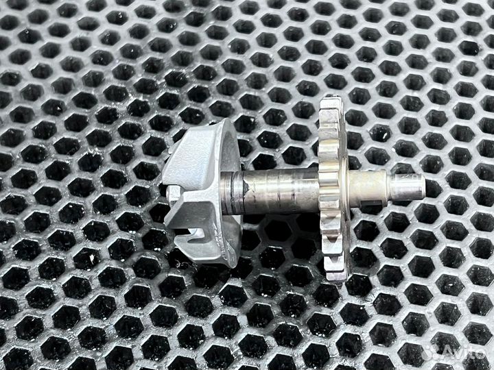 Помпа в сборе Honda CRF 250R 2004-2008