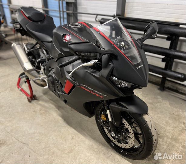 Honda CBR 1000 RR/RA Fireblade