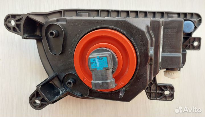 Фара противотуманная левая