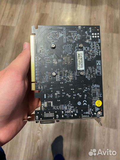 Видеокарта rx 550 4gb
