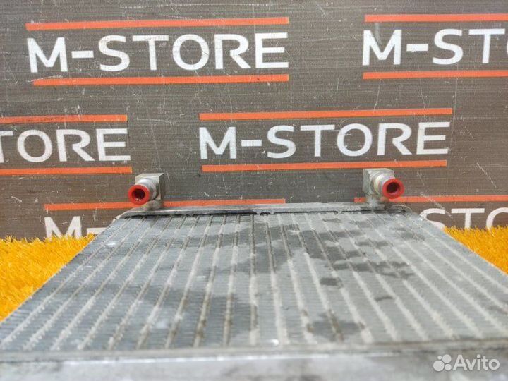 Радиатор масляный Bmw 7-Series F01 N63B44 2011