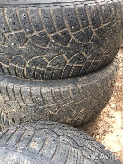 Continental Conti4x4IceContact 235/55 R17