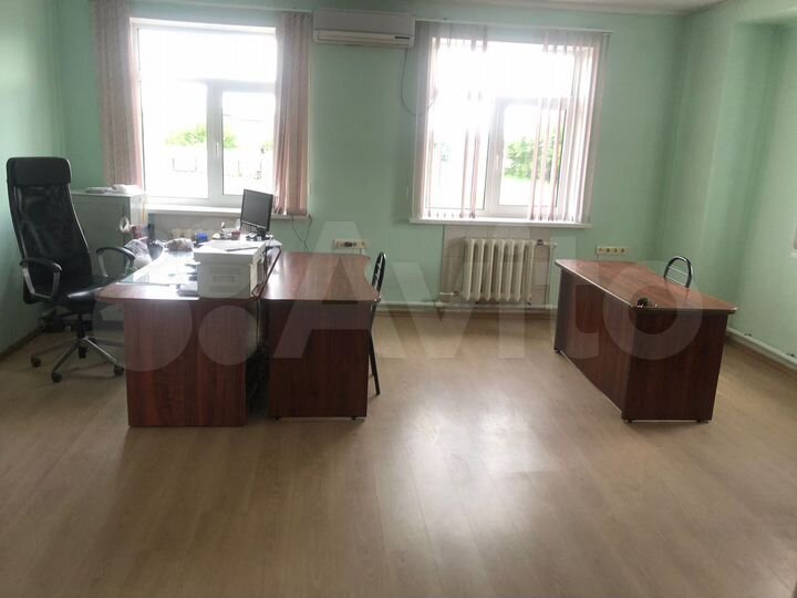 Офис, 200 м²