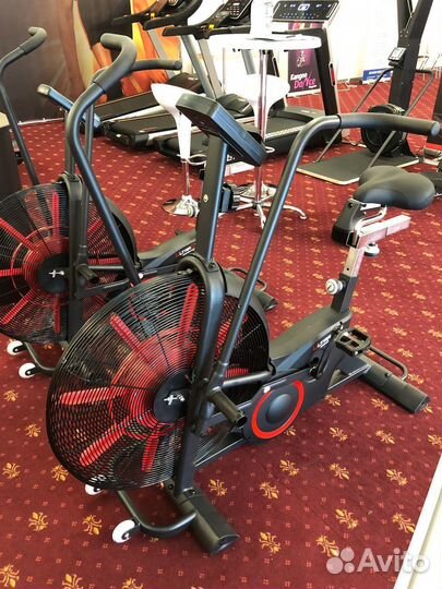 Велотренажер аэробайк