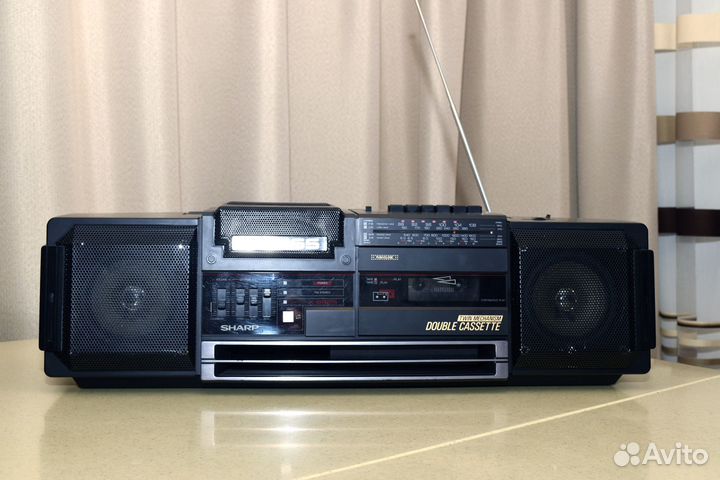 Двухкассетная магнитола Sharp WQ-T354H X-BAS