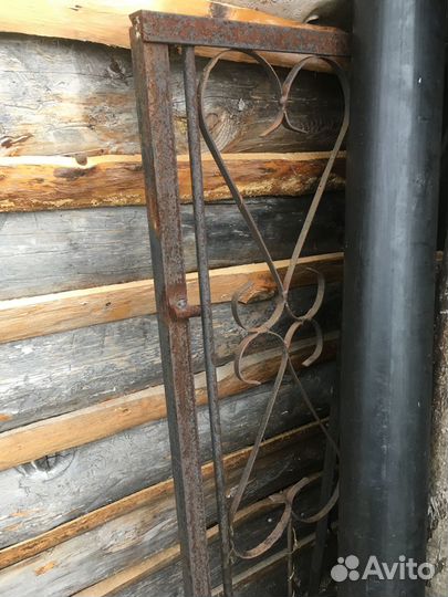 Решетки металлические оконные