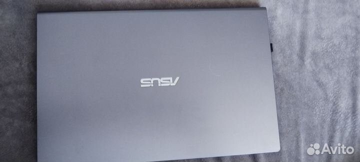 Ноутбук asus