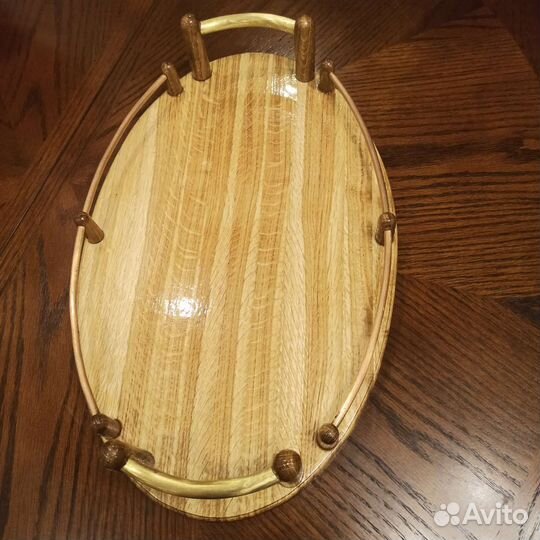 Поднос деревянный