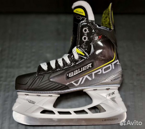 Коньки bauer vapor 3X JR